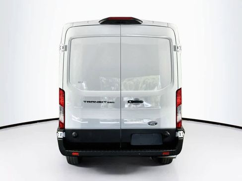 New 2026 Ford Transit 250 148 Medium Roof RWD image 5
