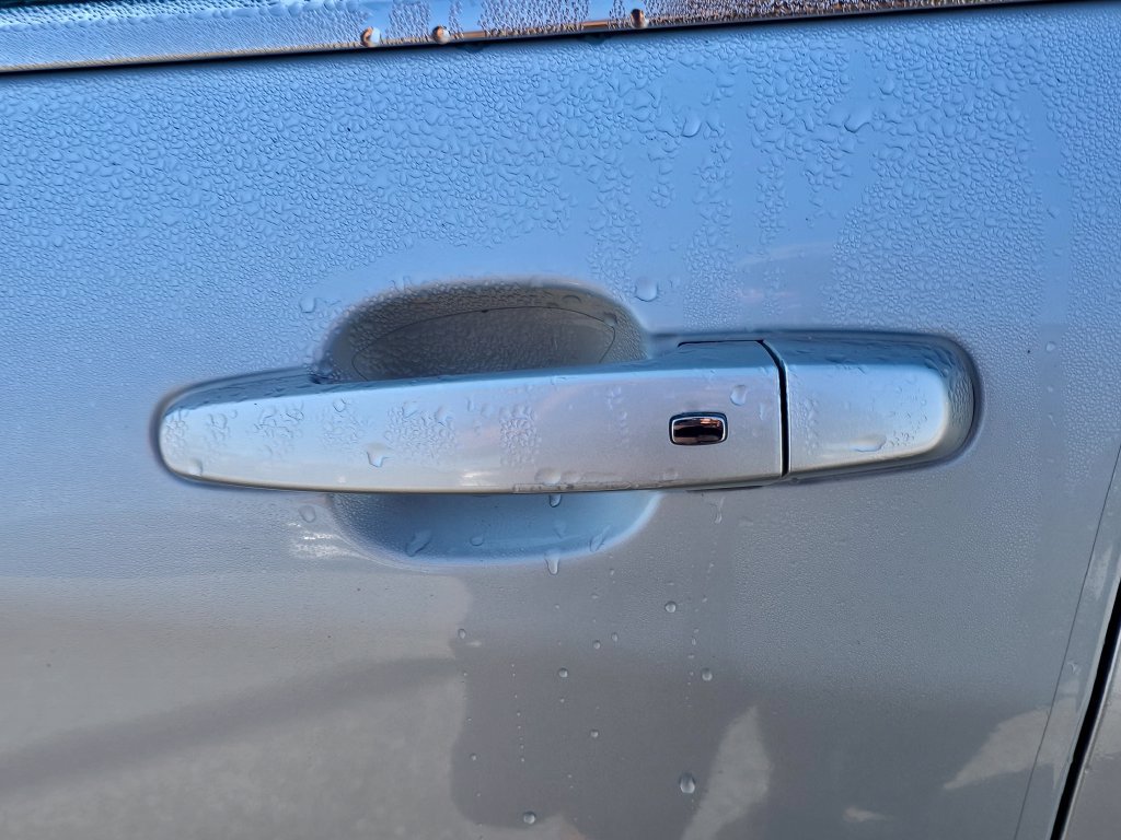 Certified 2018 Chevrolet Equinox LT FWD image 10
