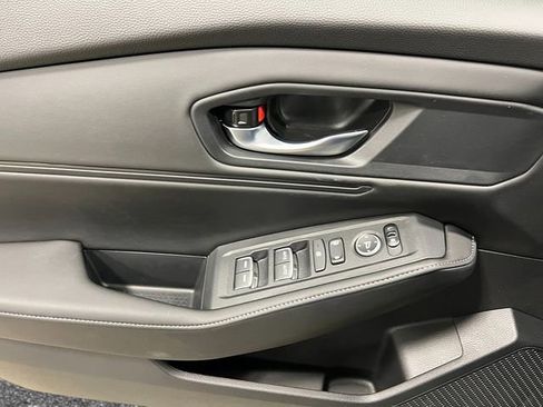 Used 2025 Honda Accord Sport image 15