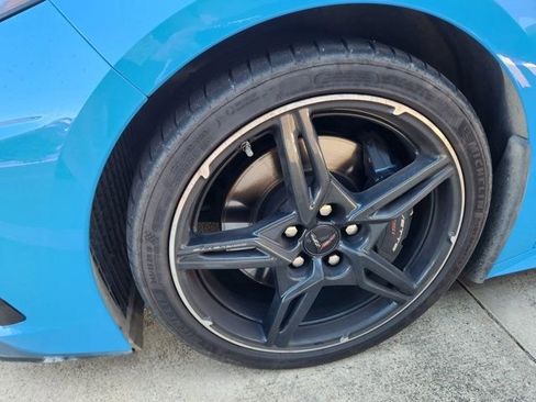 Used 2023 Chevrolet Corvette Stingray Preferred Cpe w/ Z51 Performance Package image 9