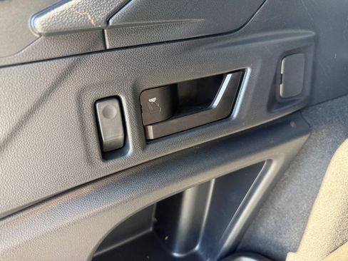 Used 2022 Subaru Outback Premium AWD/4WD image 13