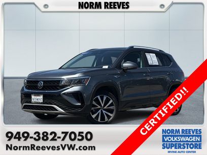 Certified 2023 Volkswagen Taos SE w/ Panoramic Sunroof Package