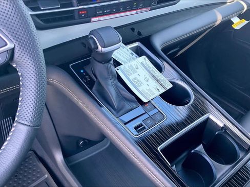 New 2026 Toyota Sienna XSE image 7