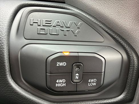 New 2026 RAM 2500 Big Horn AWD/4WD image 10