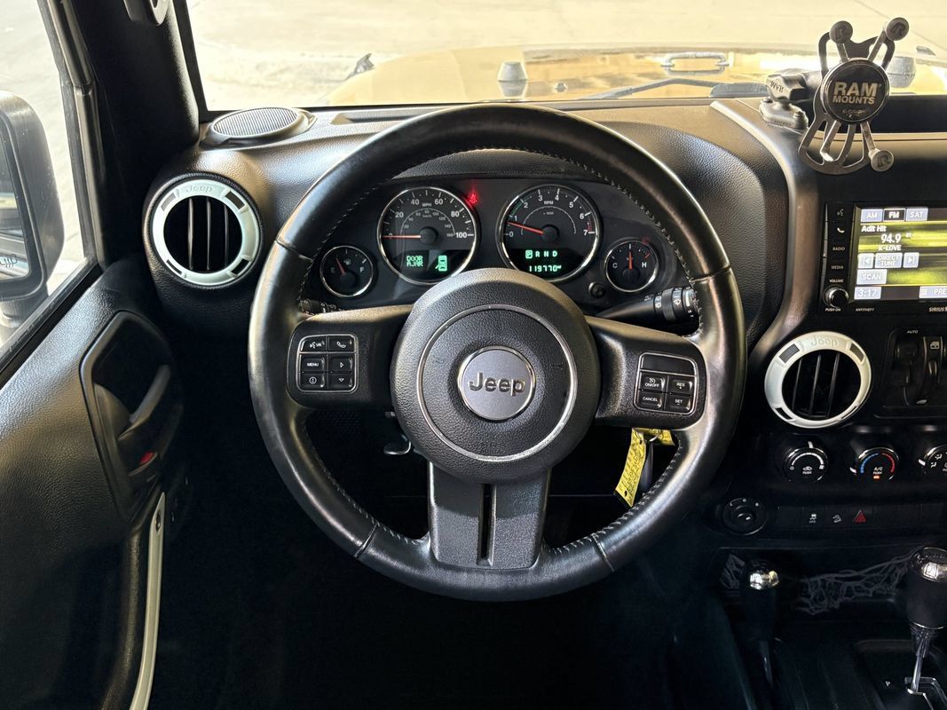 Used 2017 Jeep Wrangler Unlimited Sport w/ Quick Order Package 24S AWD/4WD image 9
