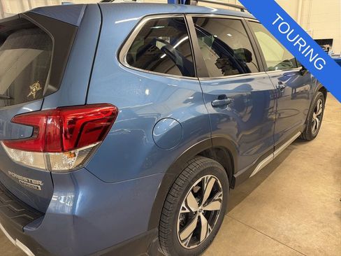 Used 2020 Subaru Forester Touring w/ Popular Package #2 AWD/4WD image 2