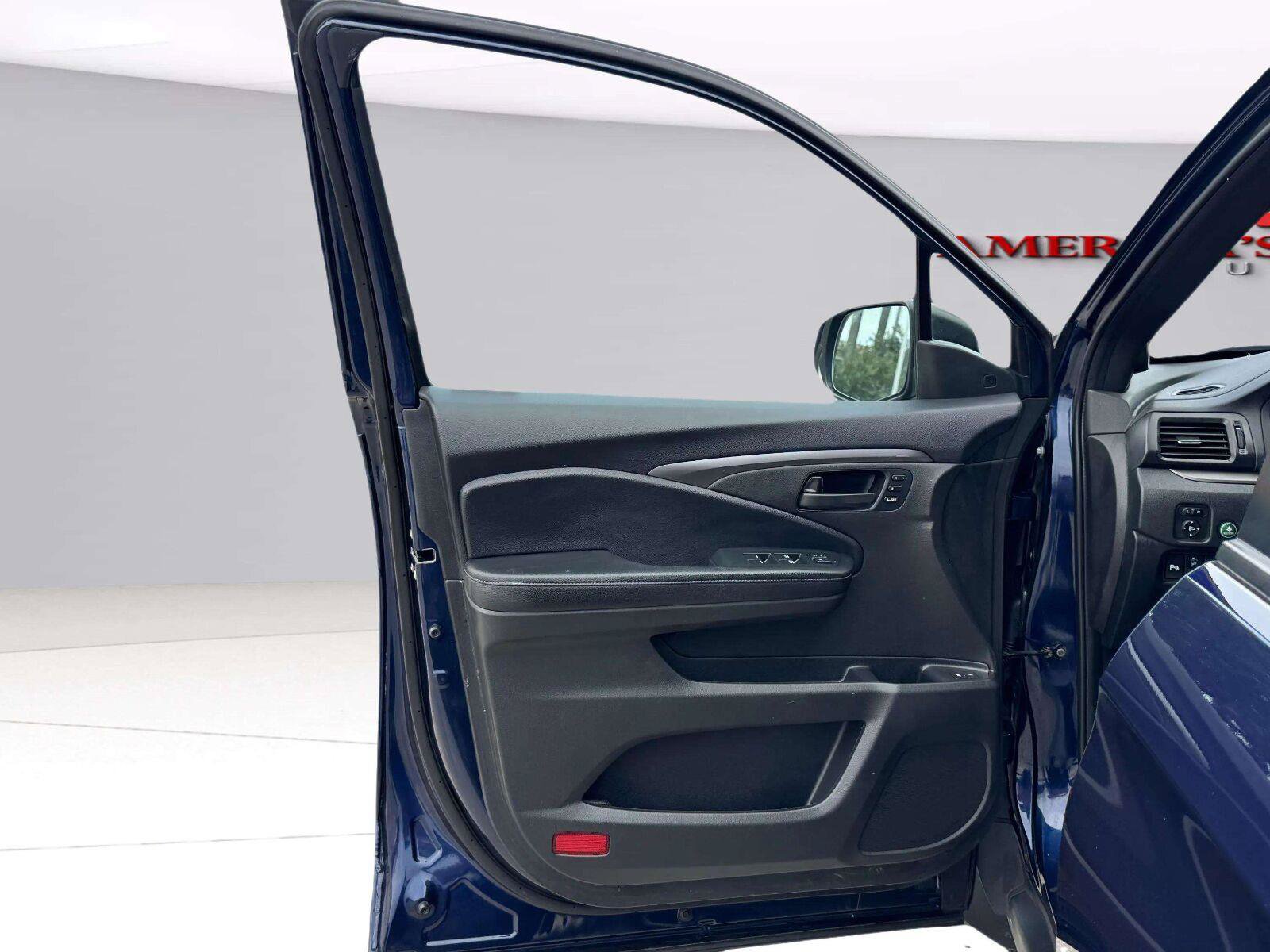 Used 2022 Honda Passport EX-L image 17
