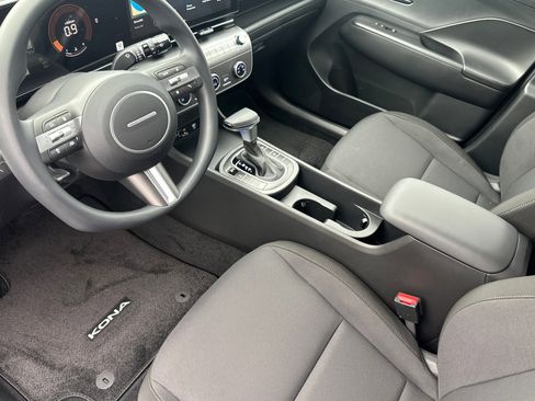 New 2026 Hyundai Kona SE image 10