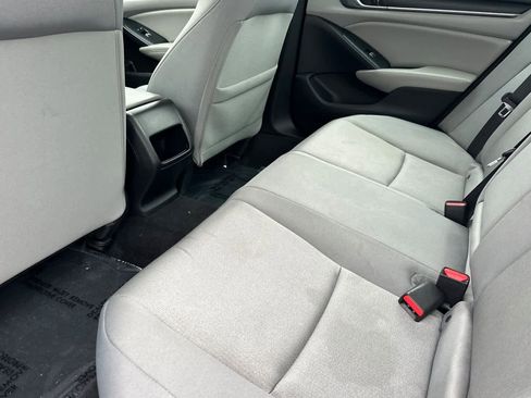Used 2020 Honda Accord LX image 4