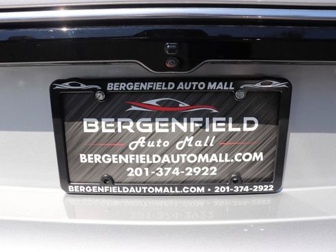 Used 2025 Jeep Wagoneer Series II w/ 8-Passenger Seating Package AWD/4WD image 75