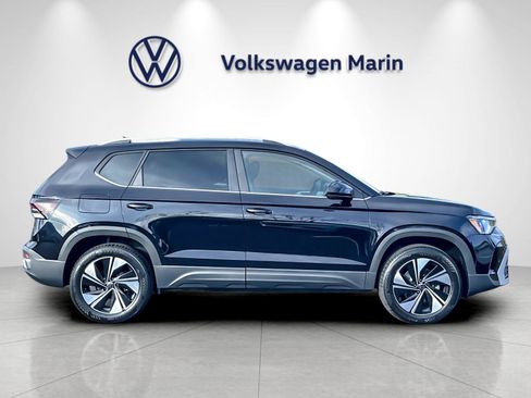 New 2026 Volkswagen Taos SE AWD/4WD image 6