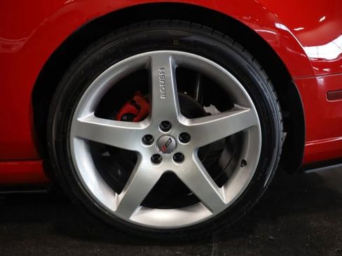 Used 2014 Ford Mustang GT Premium image 11