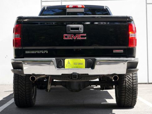 Used 2014 GMC Sierra 1500 SLT w/ All-Terrain Package AWD/4WD image 10