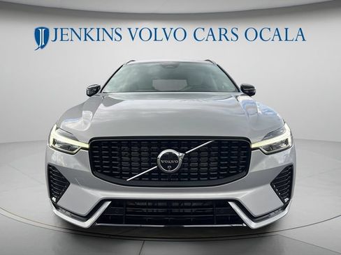 Certified 2024 Volvo XC60 B5 Ultimate w/ Climate Package AWD/4WD image 8