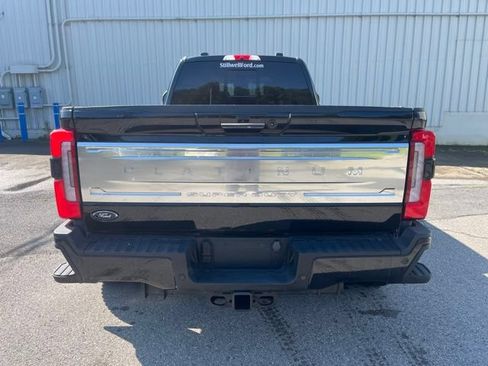 Used 2024 Ford F450 Platinum w/ FX4 Off-Road Package AWD/4WD image 7