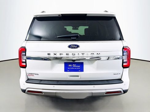 Certified 2022 Ford Expedition Max Limited AWD/4WD image 8