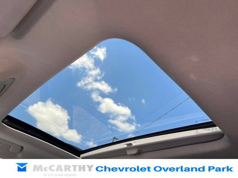 Used 2021 GMC Acadia SLT w/ Preferred Package AWD/4WD image 11