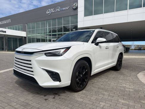 Used 2024 Lexus TX 350 AWD w/ Captains Chair Package image 7