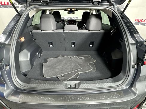 Used 2024 Subaru Crosstrek 2.0i Premium image 23