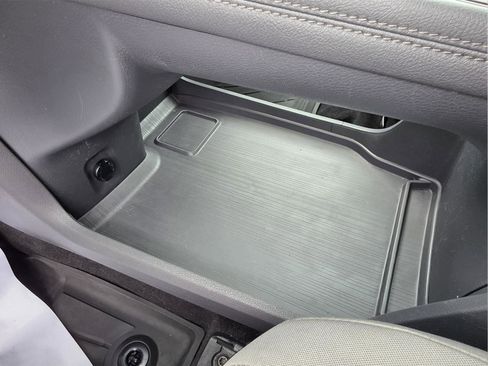 Used 2022 Toyota Sienna LE image 21