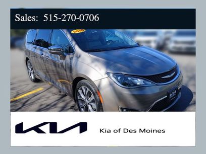 Used 2018 Chrysler Pacifica Limited
