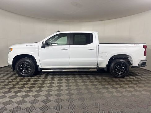 Used 2023 Chevrolet Silverado 1500 LT image 7