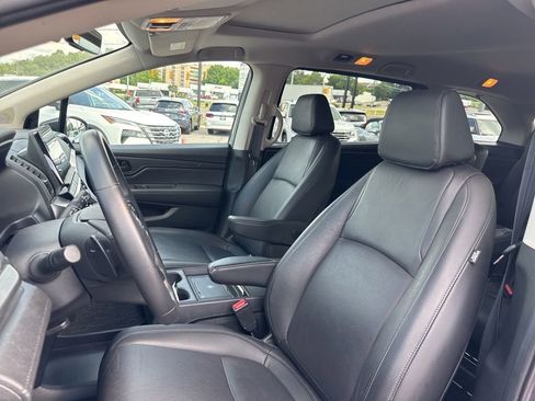 Used 2025 Honda Odyssey EX-L image 12