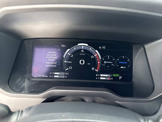 Used 2024 Toyota Sequoia Platinum AWD/4WD image 31
