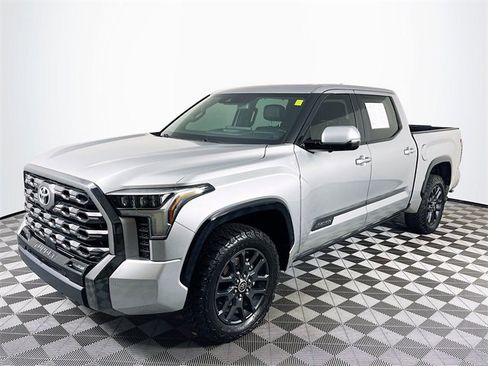Used 2023 Toyota Tundra Platinum image 4