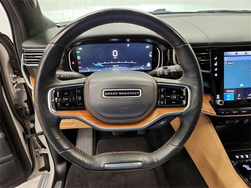 Used 2022 Jeep Grand Wagoneer Series III w/ Rear Seat Video Group 1 image 21