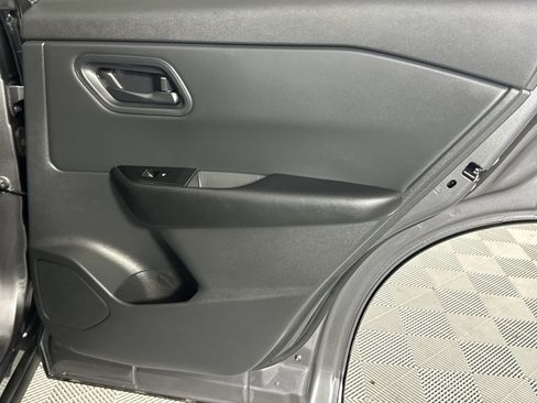 Certified 2026 Nissan Rogue S FWD image 32