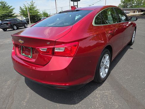 Used 2024 Chevrolet Malibu LT FWD image 3