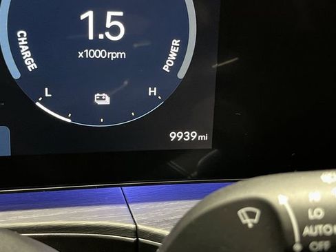 Used 2025 Hyundai Santa Fe Limited image 6