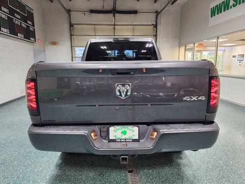 Used 2019 RAM 1500 Express w/ Wheel & Sound Group image 8