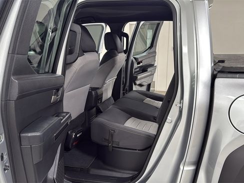 Certified 2024 Toyota Tacoma TRD Off-Road image 15