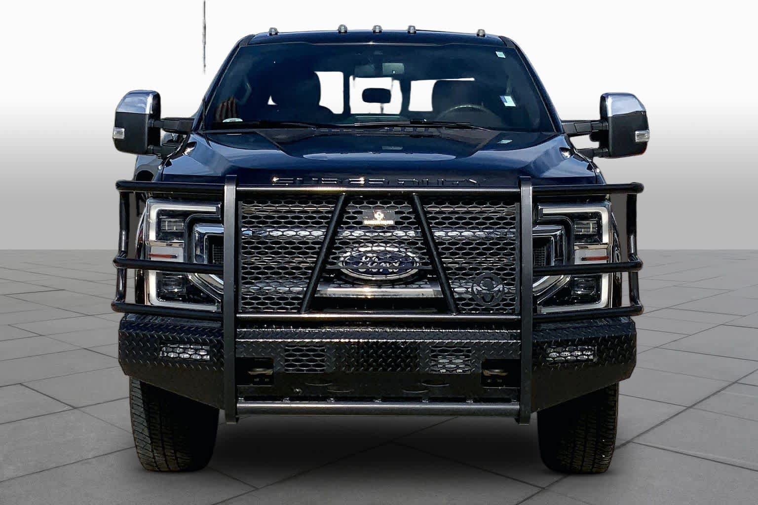 Used 2022 Ford F250 King Ranch w/ King Ranch Ultimate Package AWD/4WD image 3