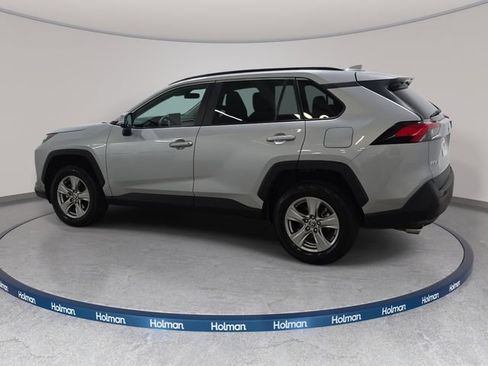 Certified 2024 Toyota RAV4 XLE FWD image 7