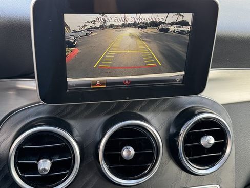 Used 2019 Mercedes-Benz GLC 300 image 22