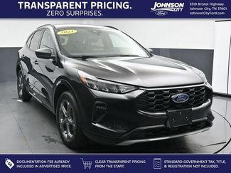 Used 2024 Ford Escape ST-Line AWD/4WD video 1