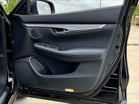 Used 2023 INFINITI QX50 Pure FWD image 21