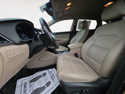 Used 2017 Hyundai Tucson Limited w/ Cargo Package AWD/4WD image 9