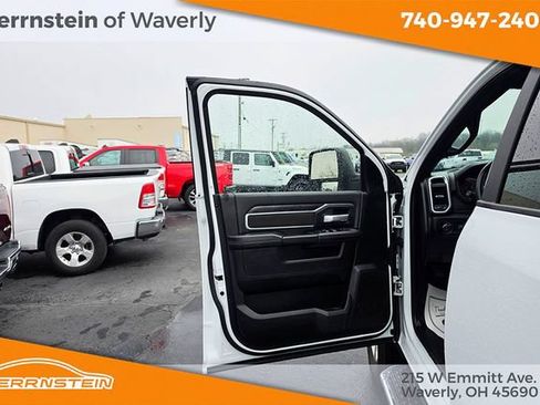 Used 2024 RAM 3500 Big Horn AWD/4WD image 14