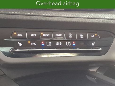 Certified 2022 Buick Envision Preferred FWD image 27