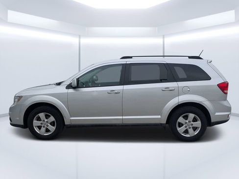 Used 2012 Dodge Journey SXT w/ Popular Equipment Group FWD image 6