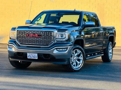 Used 2017 GMC Sierra 1500 SLT w/ SLT Premium Package AWD/4WD image 3