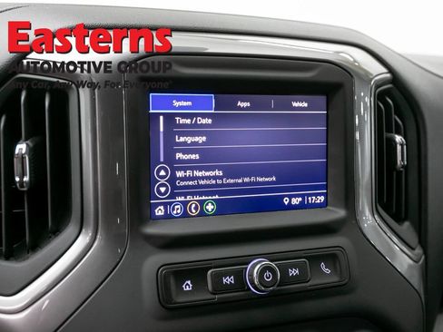 Used 2024 Chevrolet Silverado 1500 Custom AWD/4WD image 17