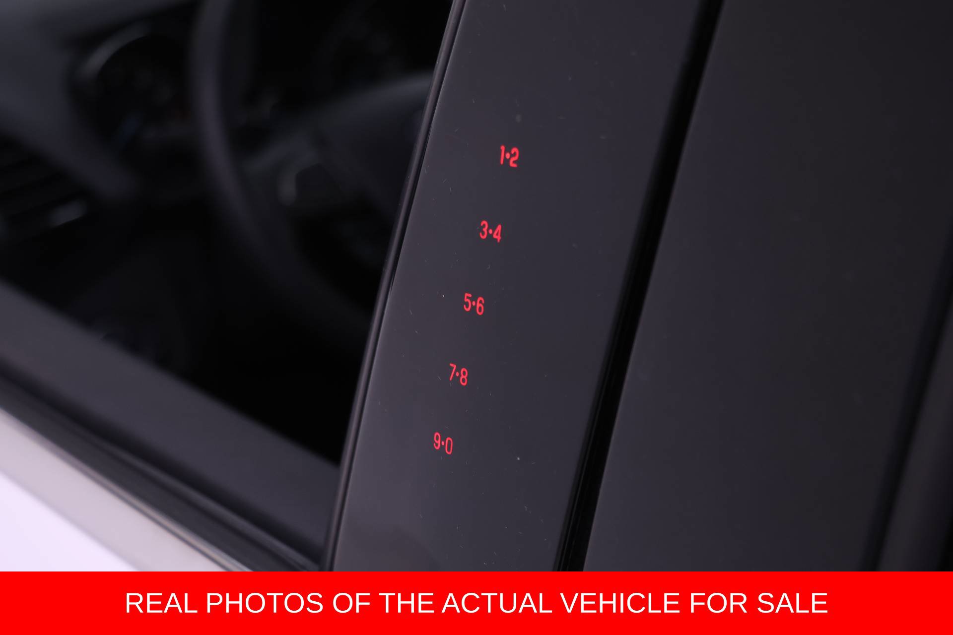 Used 2019 Ford Escape SE FWD image 11