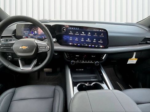 New 2026 Chevrolet Tahoe LT w/ Comfort Package AWD/4WD image 2