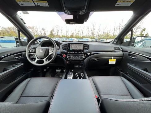 New 2026 Honda Ridgeline Black Edition image 12
