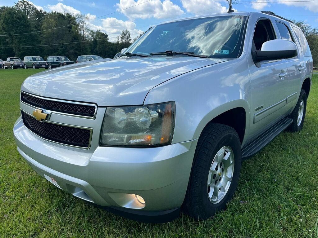 Used 2013 Chevrolet Tahoe LT w/ Luxury Package AWD/4WD image 7
